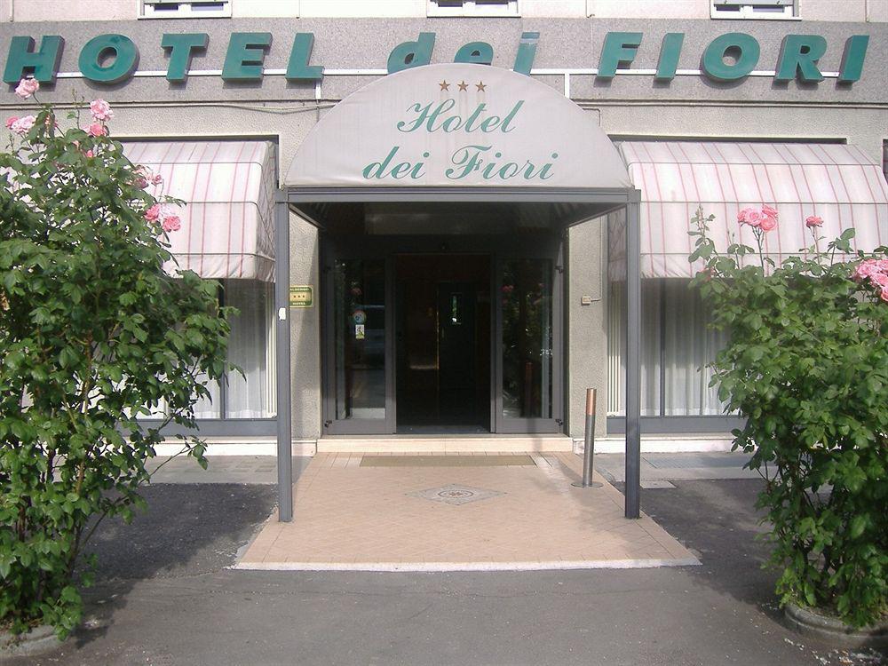 Hotel Dei Fiori Milán Exteriér fotografie